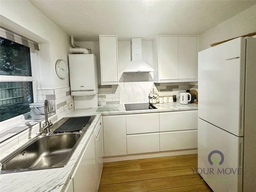 Lidster Close, Leicester, Leicestershire, LE5, photo 4