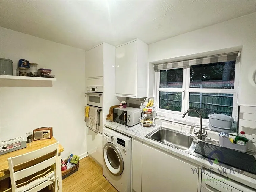 Lidster Close, Leicester, Leicestershire, LE5, photo 10