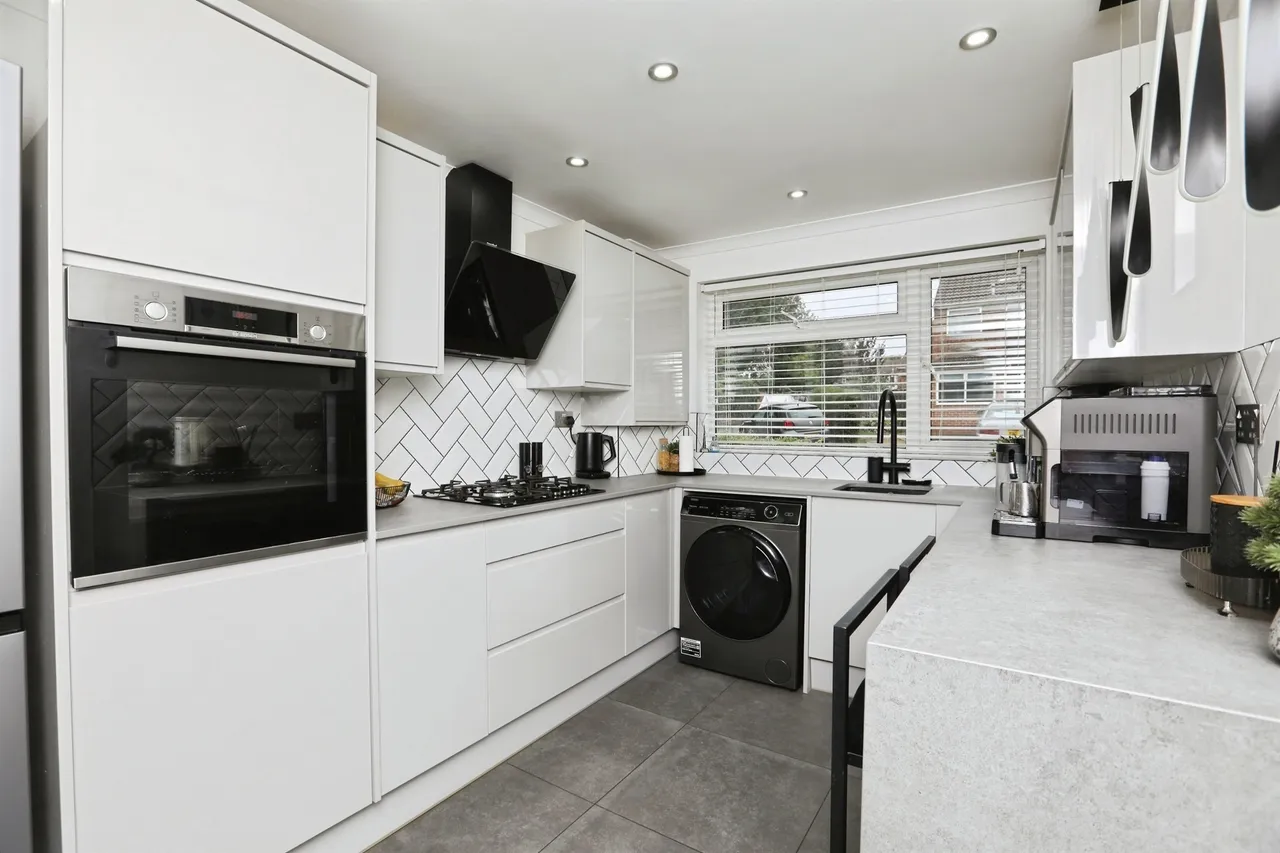 Walmer Gardens, Sittingbourne, photo 4