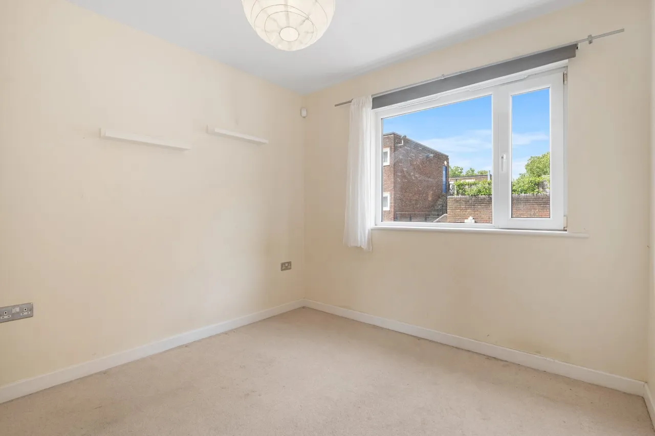 Basire Street, London, N1, photo 5
