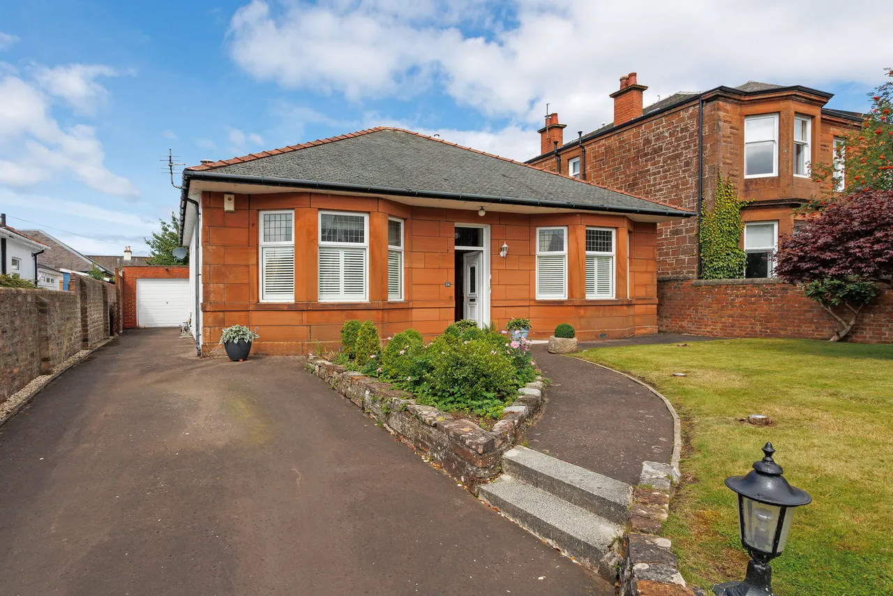3 bed house for sale — 24 Belmont Avenue, Ayr, KA7 2JN