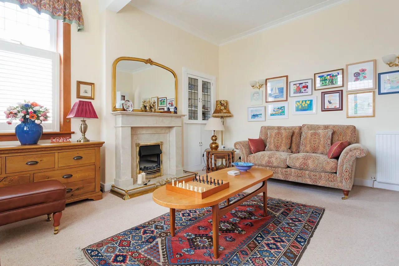 24 Belmont Avenue, Ayr, KA7 2JN, photo 4