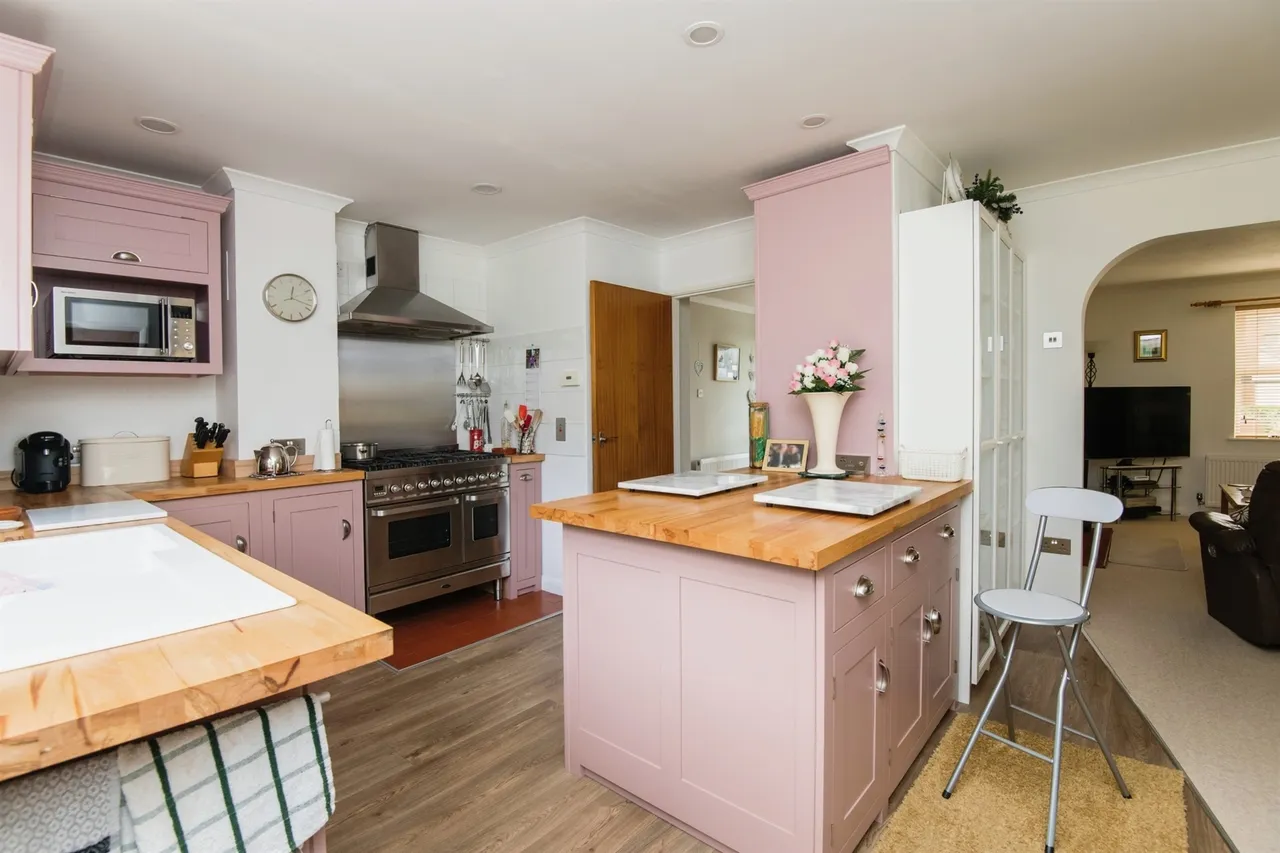 Tracey Green, Witheridge, EX16, photo 9