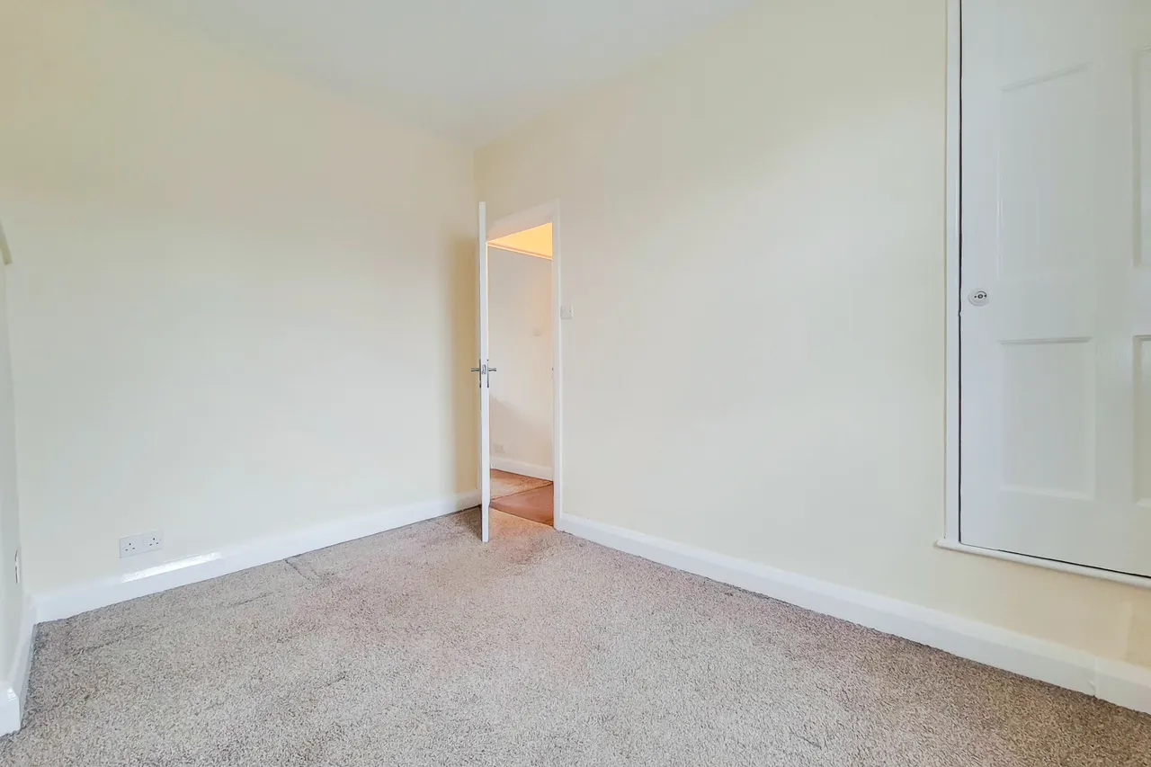 18 Balliol Road, London, photo 6
