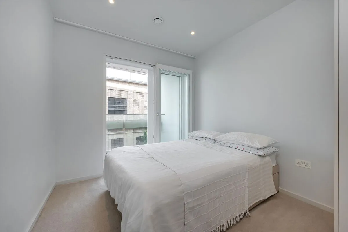 York Way, London, N7, photo 9