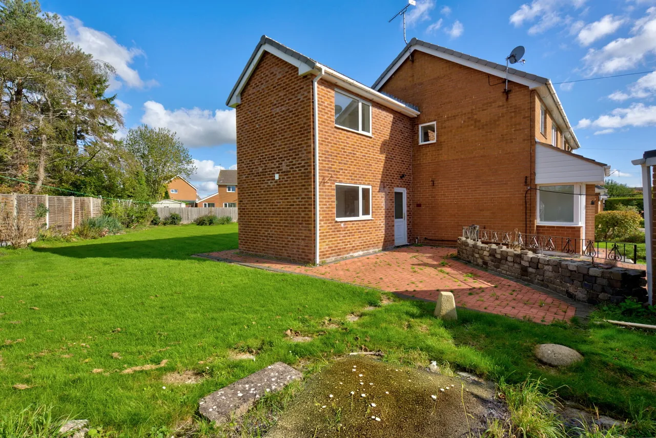 Mayfield Road, Blacon, CH1, photo 7