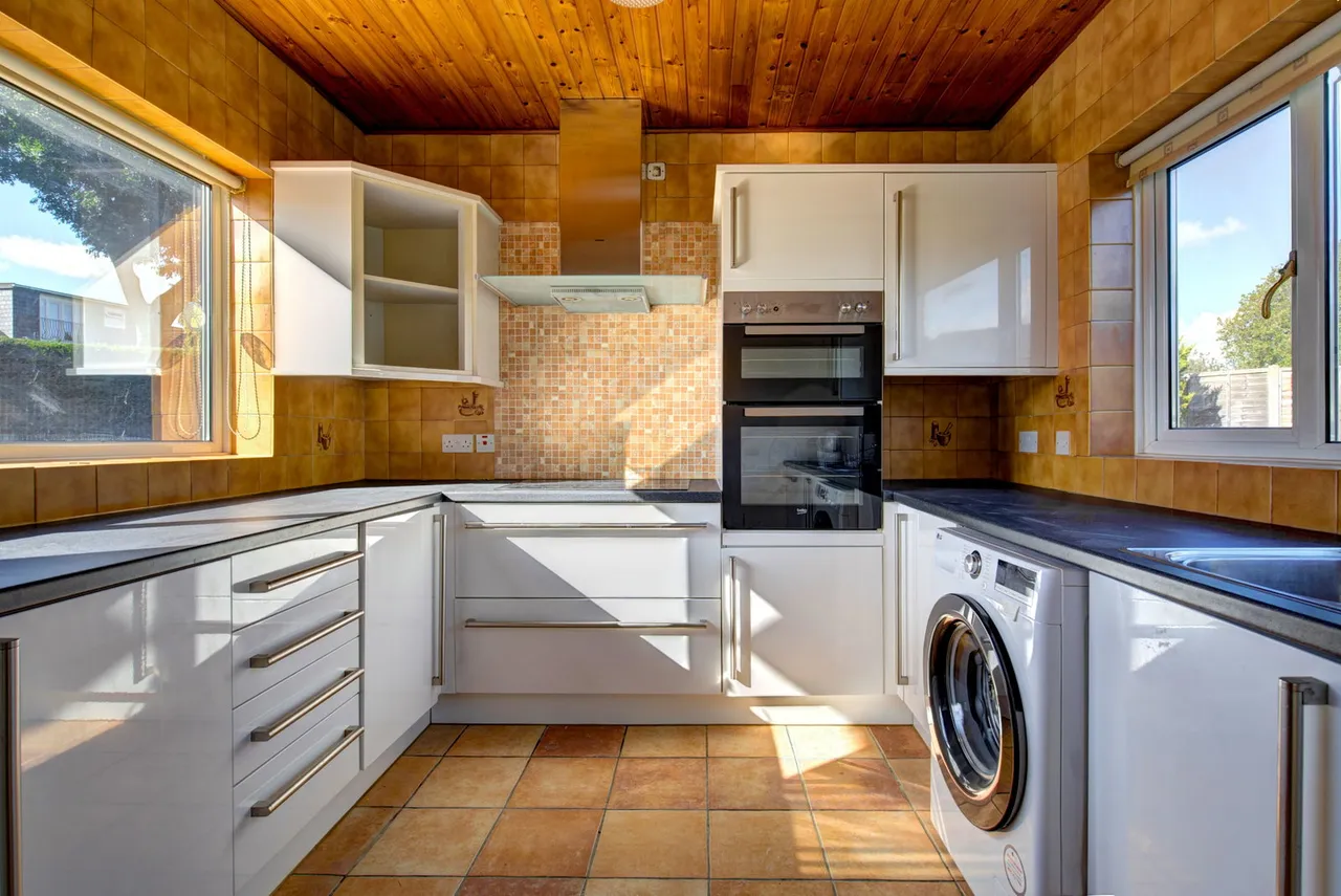 Mayfield Road, Blacon, CH1, photo 16