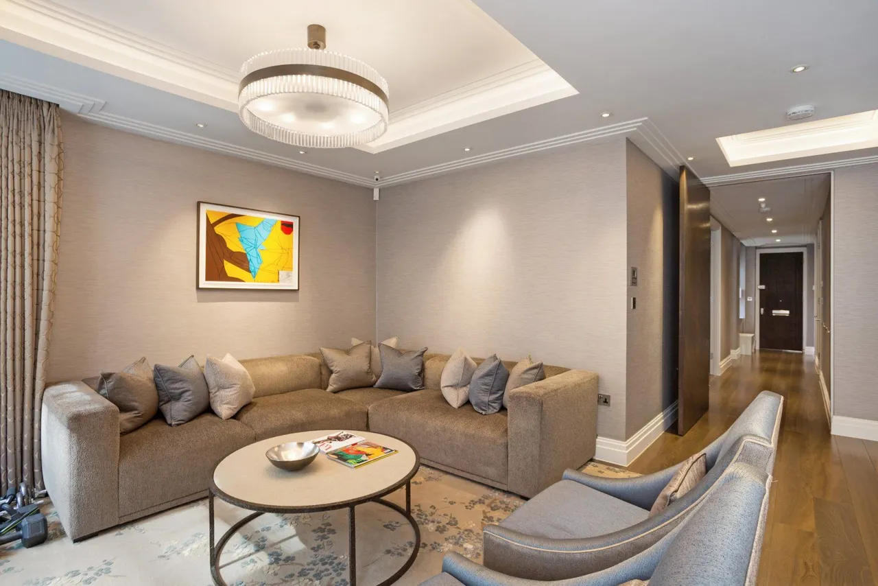 Halkin Place, Belgravia, SW1X, photo 7