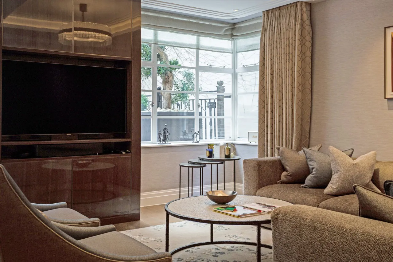 Halkin Place, Belgravia, SW1X, photo 8