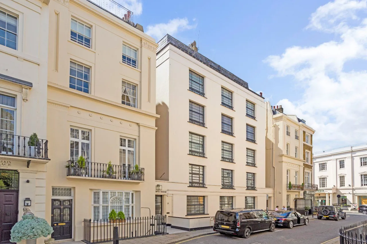 Halkin Place, Belgravia, SW1X, photo 23