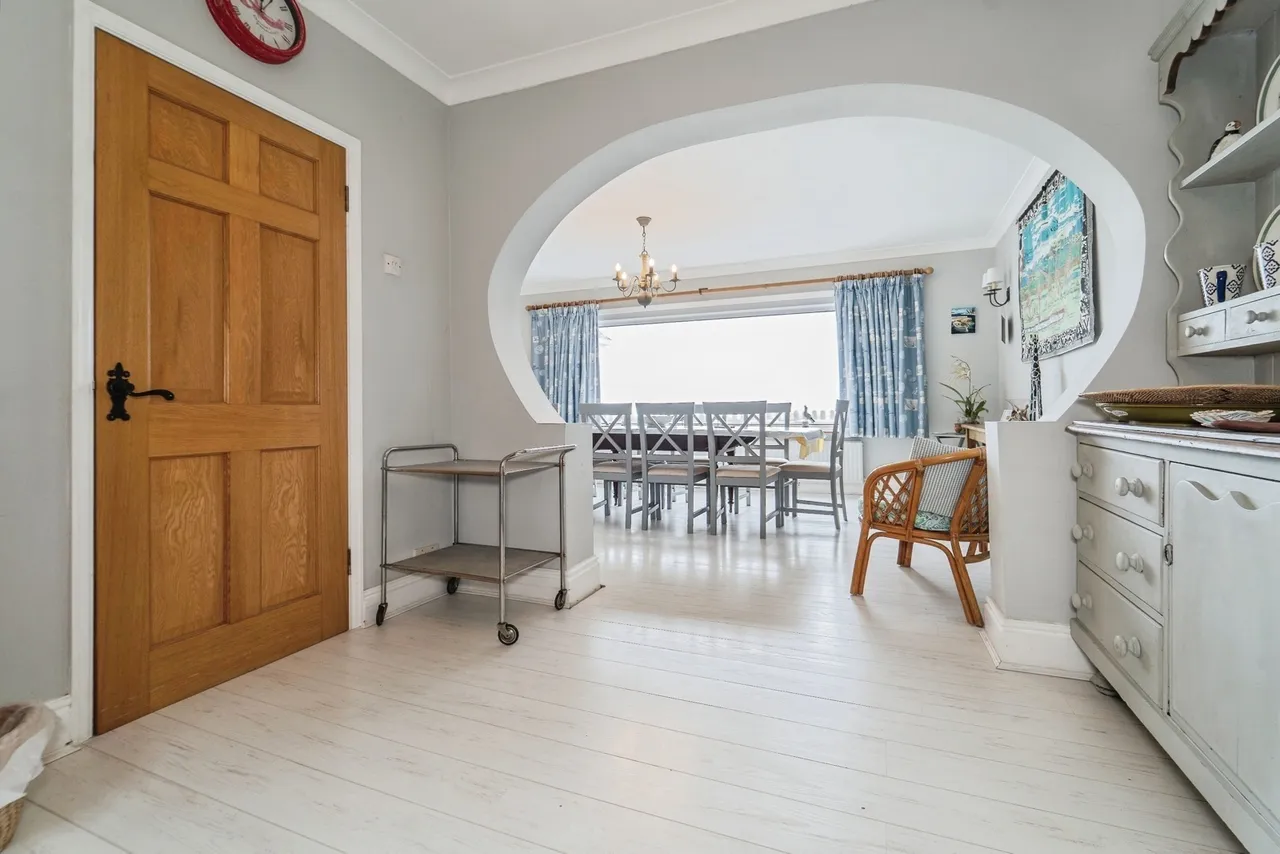 The Ridgeway, Manorbier, SA70, photo 8