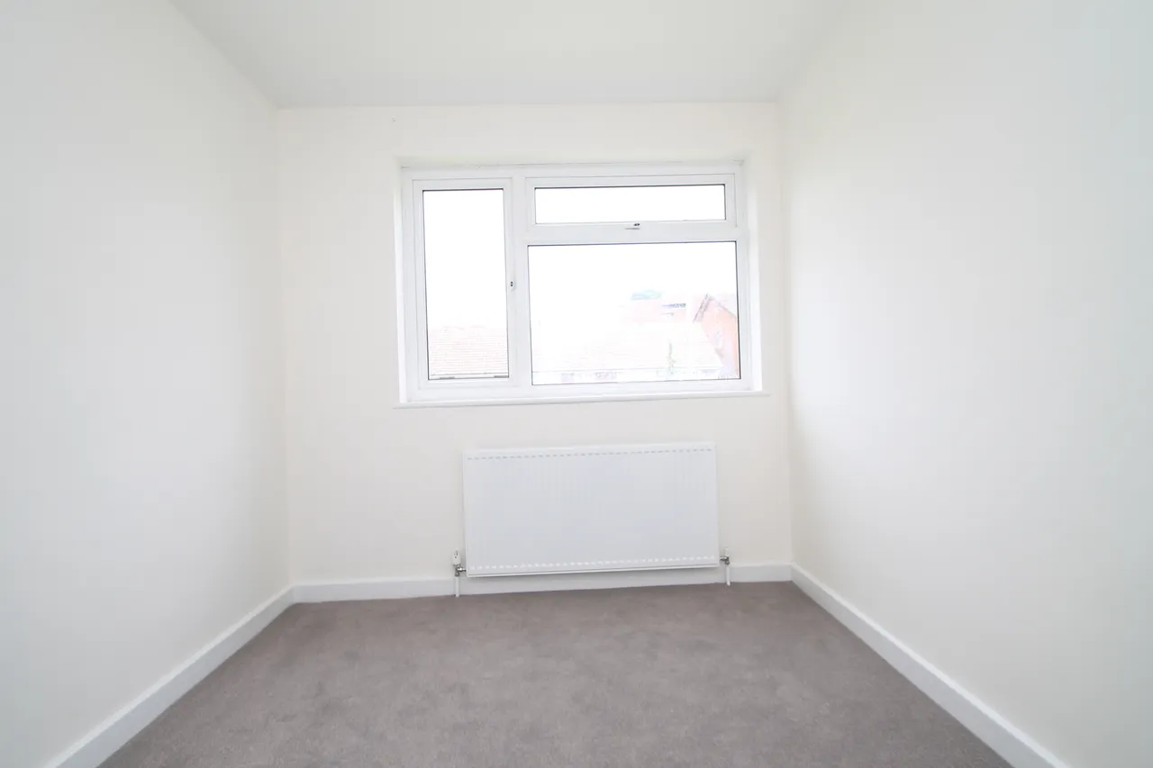 Station Road, Redhill, RH1, photo 6