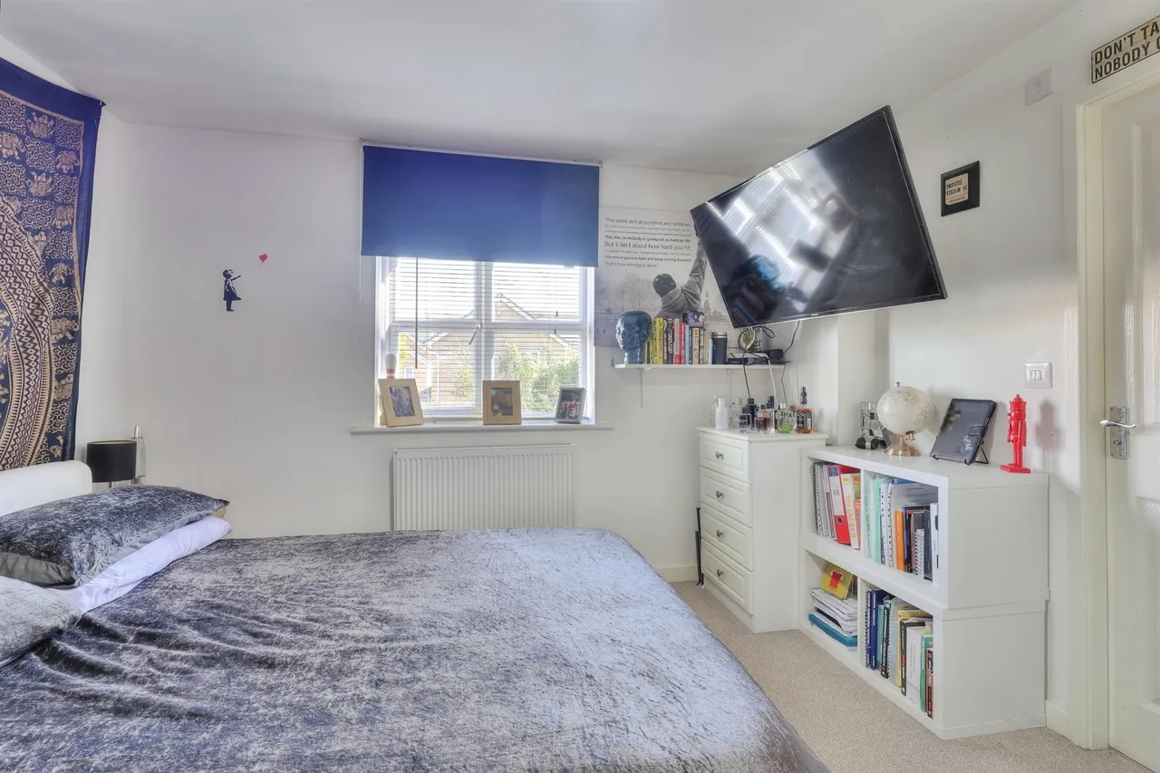 Peter Crisp Way, RUSHDEN, photo 9