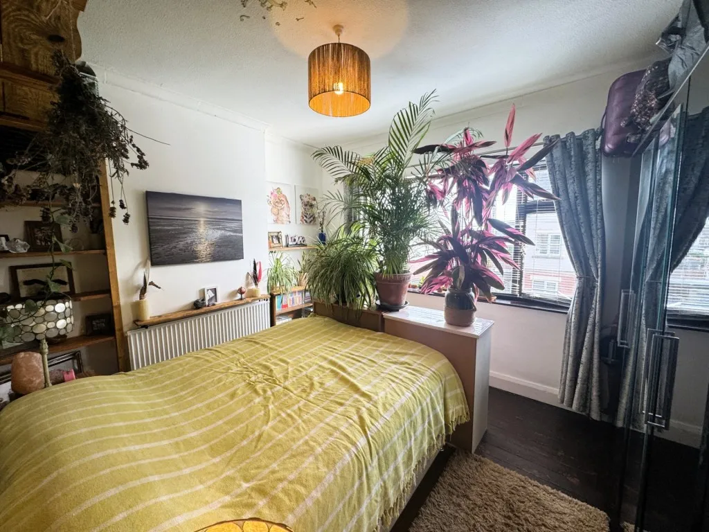 Oakland Street, Alfreton, DE55, photo 10