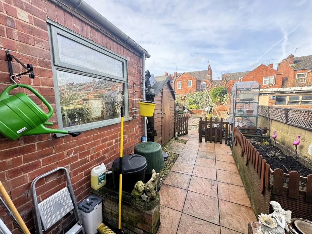 Oakland Street, Alfreton, DE55, photo 16