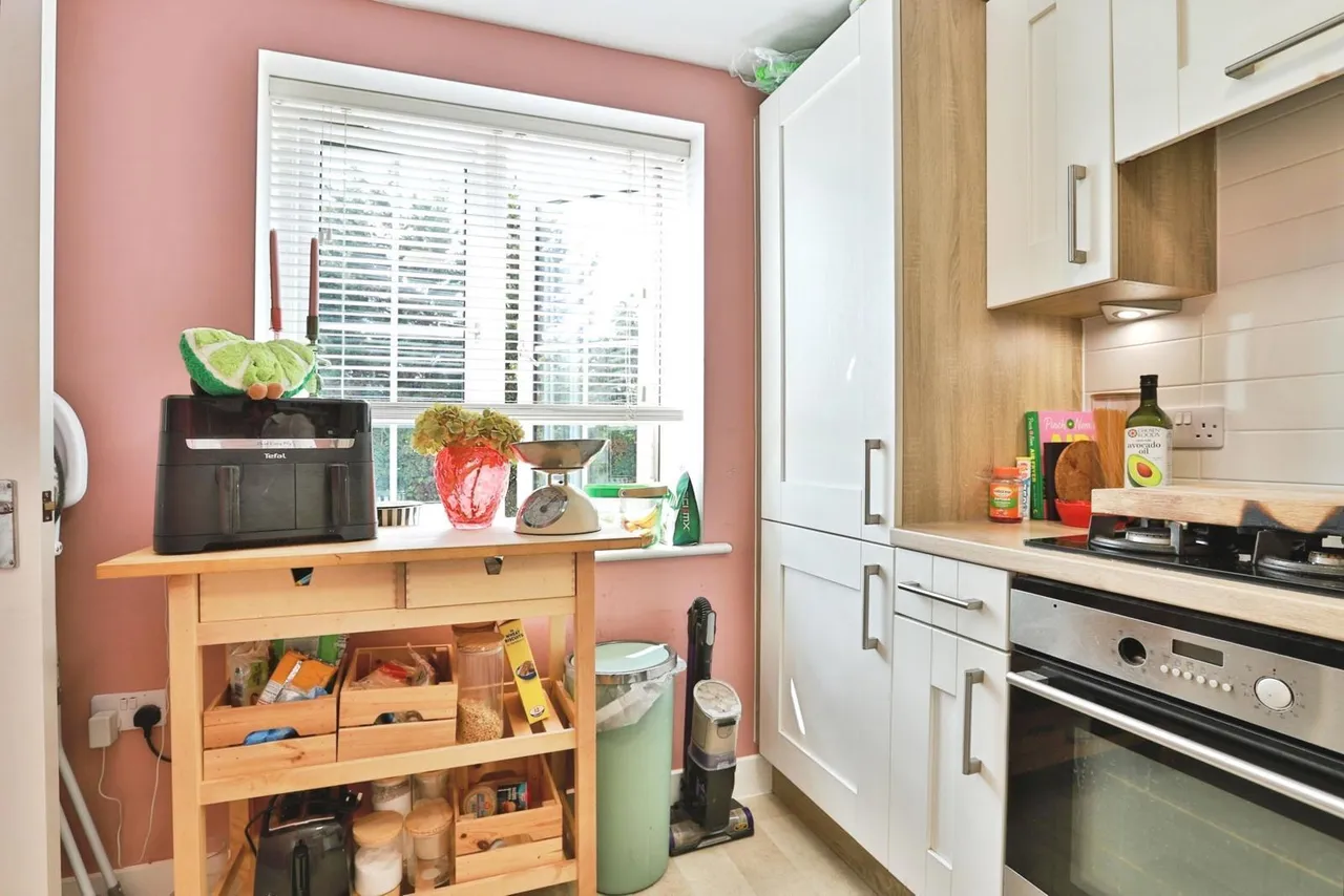 Lowther Road, Charminster, BH8, photo 8