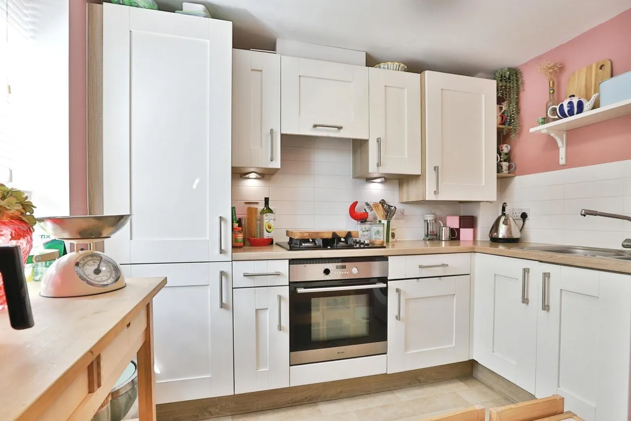 Lowther Road, Charminster, BH8, photo 3