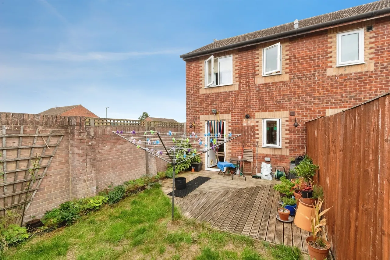 Hewlett Close, Chippenham, photo 12