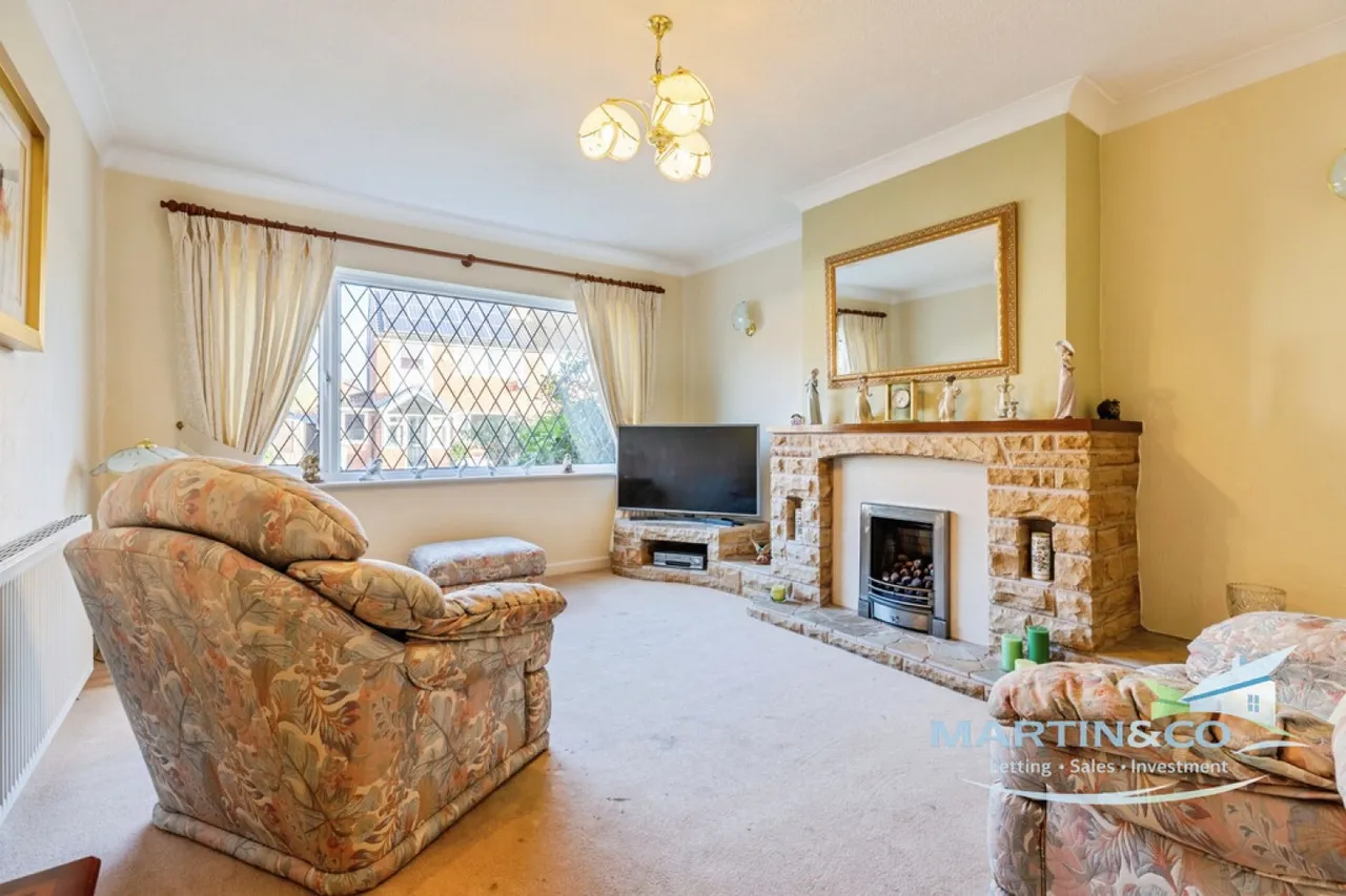 Leyton Drive, Bury, BL9, photo 5