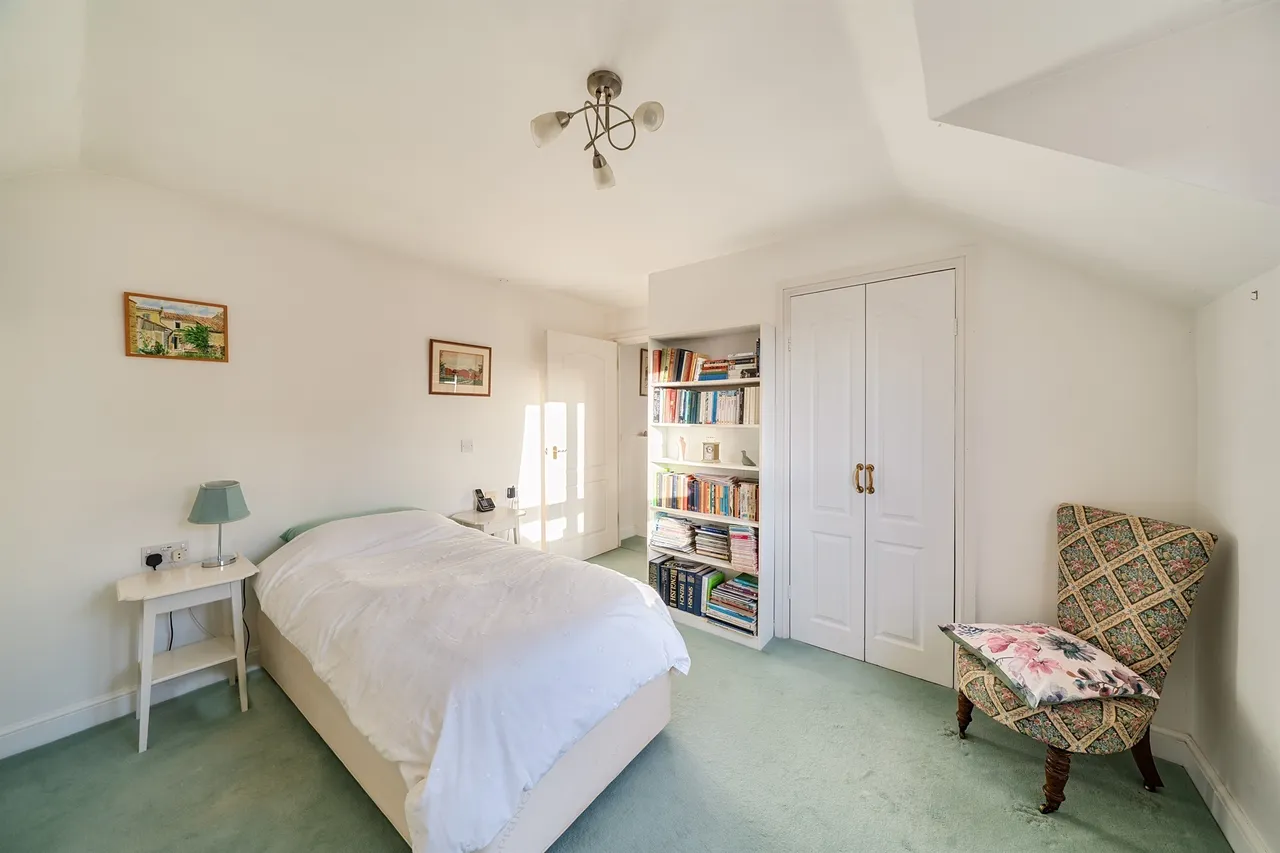Upper Marlborough Road, St. Albans, photo 8