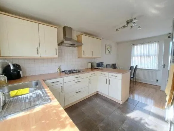 Princes Way, Oldbury, West Midlands, B68, photo 3