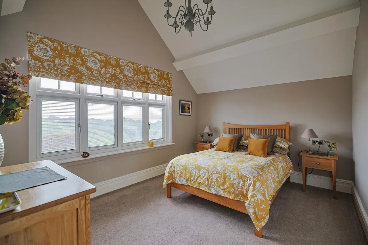 Gower Road, Sketty, photo 41