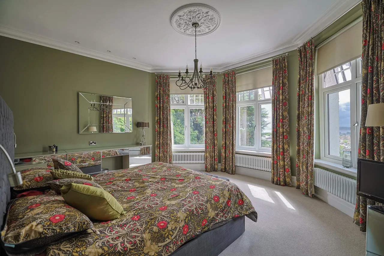 Gower Road, Sketty, photo 24
