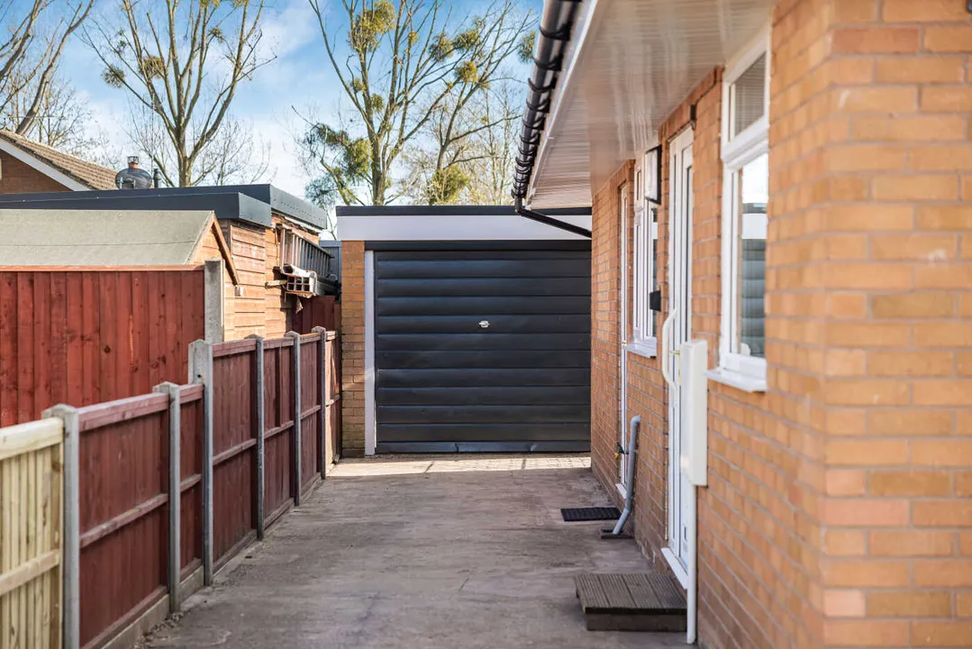 Mowbray Close, Leominster, Herefordshire, HR6 9AZ, photo 15