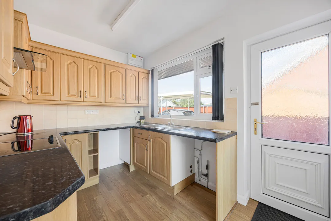 Mowbray Close, Leominster, Herefordshire, HR6 9AZ, photo 4