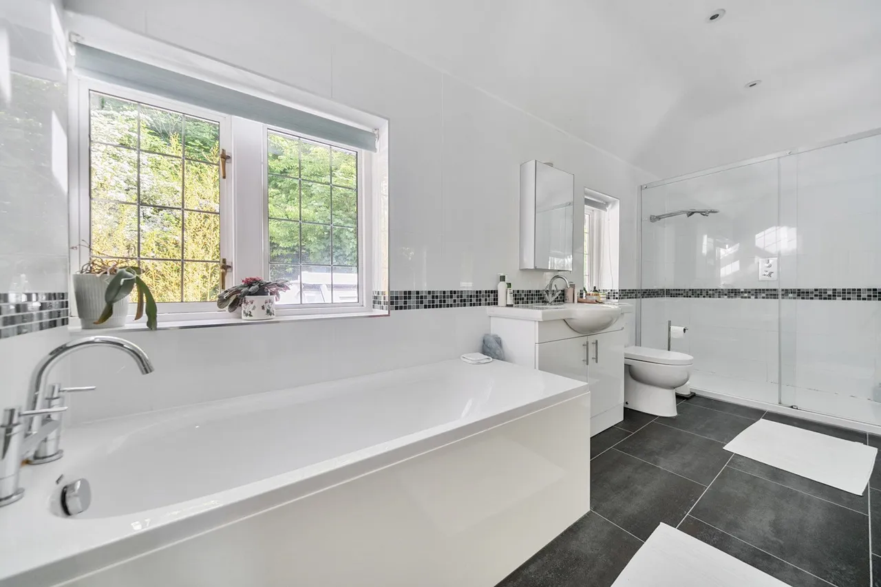 Westerham Road, BR2, photo 12