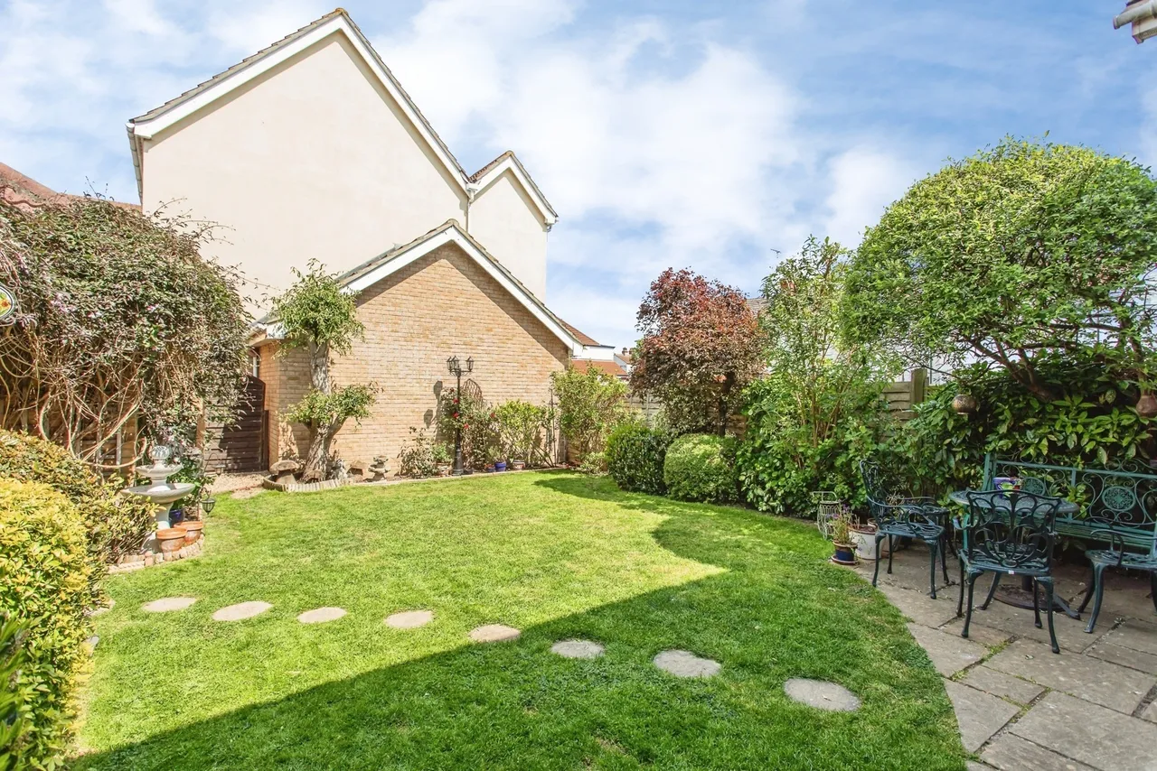 Collier Way, Southend-on-Sea, Essex, SS1, photo 19
