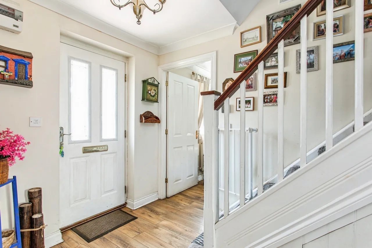 Collier Way, Southend-on-Sea, Essex, SS1, photo 2