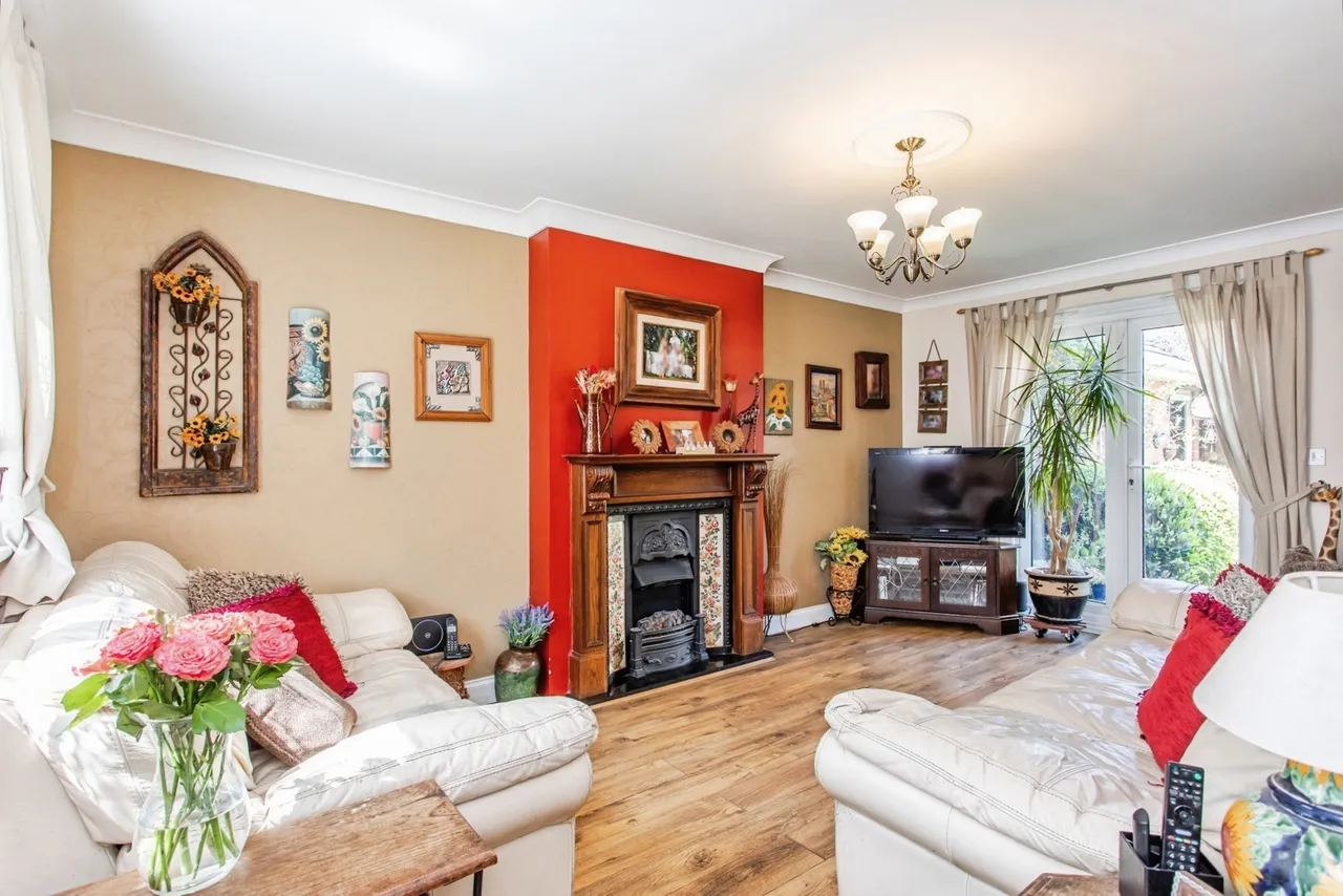 Collier Way, Southend-on-Sea, Essex, SS1, photo 3