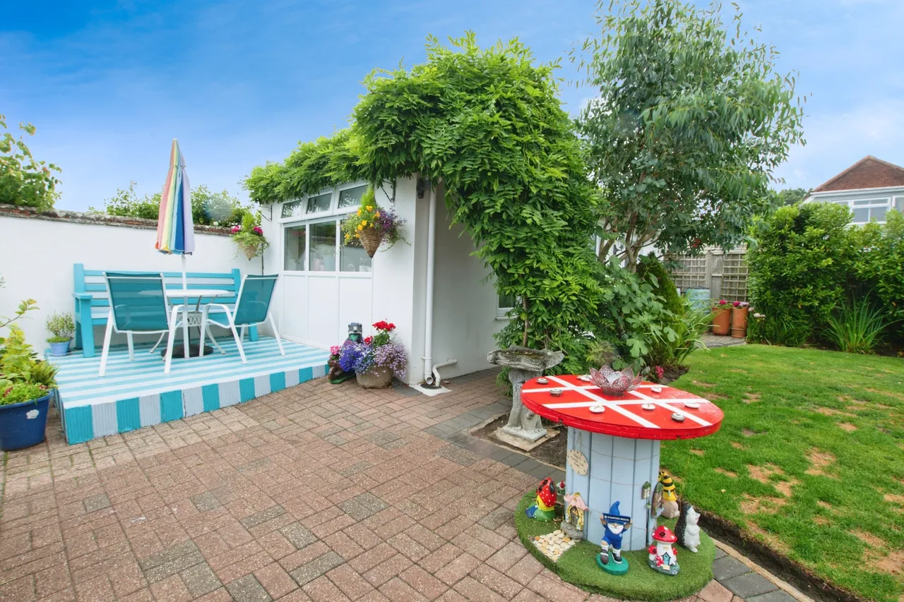 Heather Road, Bournemouth, BH10, photo 9
