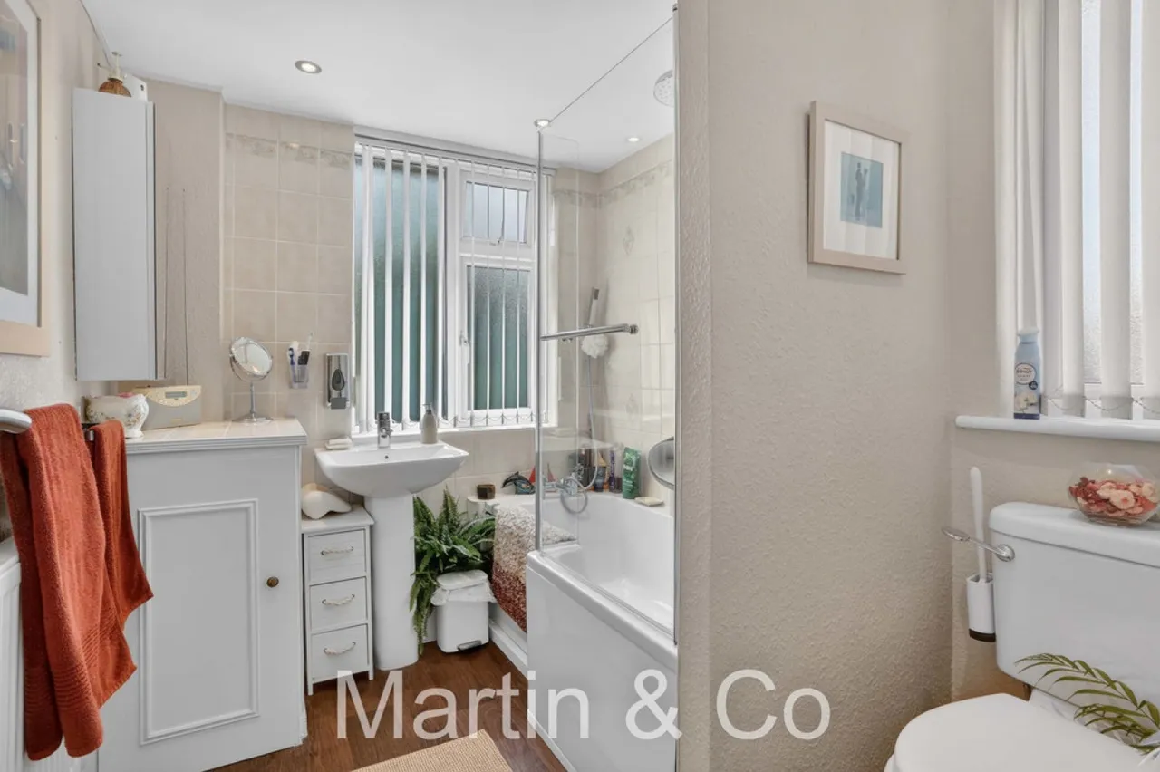 Burleigh Road, Sutton, Cheam, SM3, photo 12