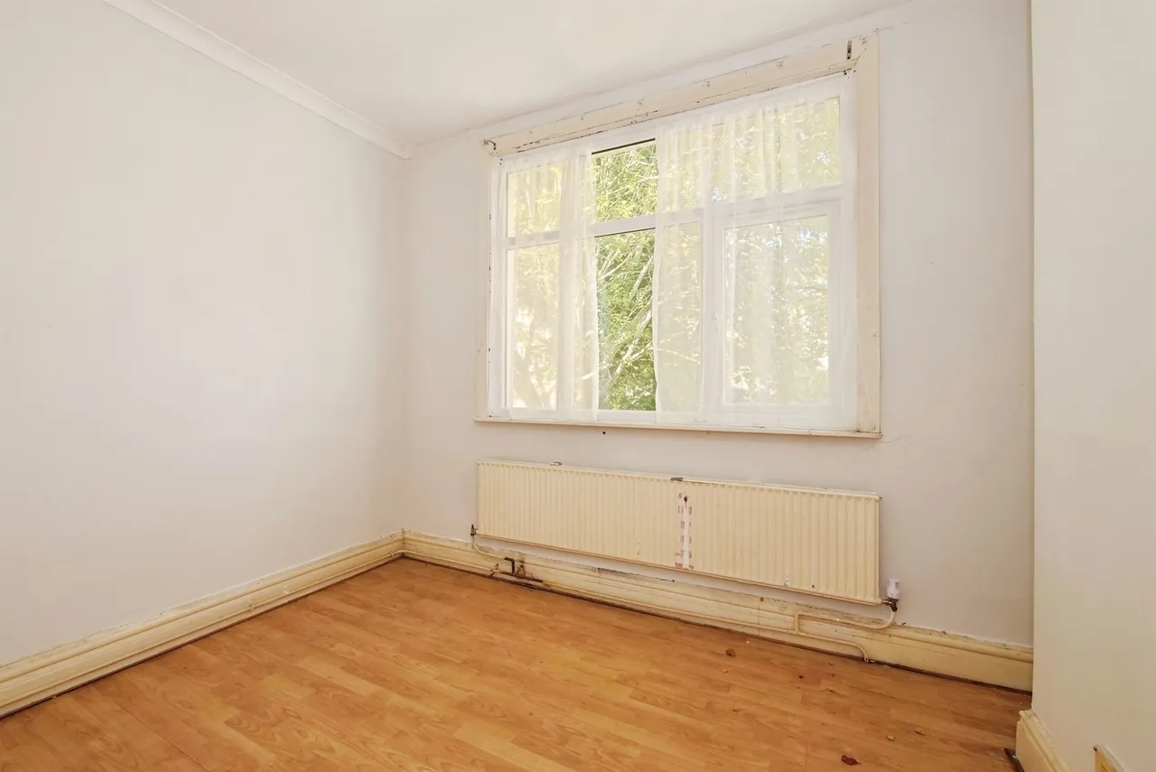 Gladstone Street, Abertillery, NP13, photo 19
