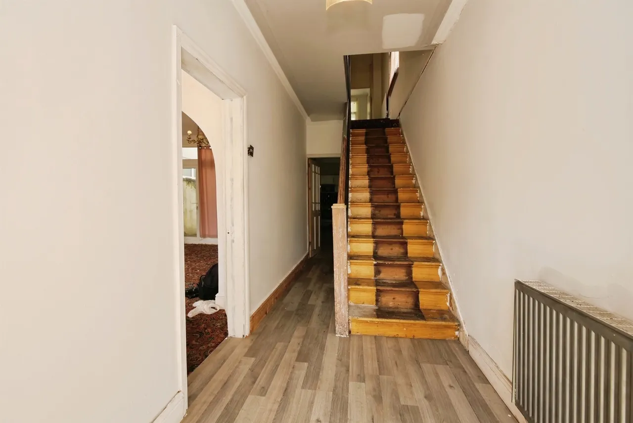 Gladstone Street, Abertillery, NP13, photo 4