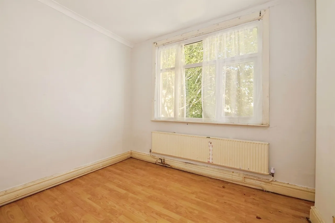 Gladstone Street, Abertillery, NP13, photo 20