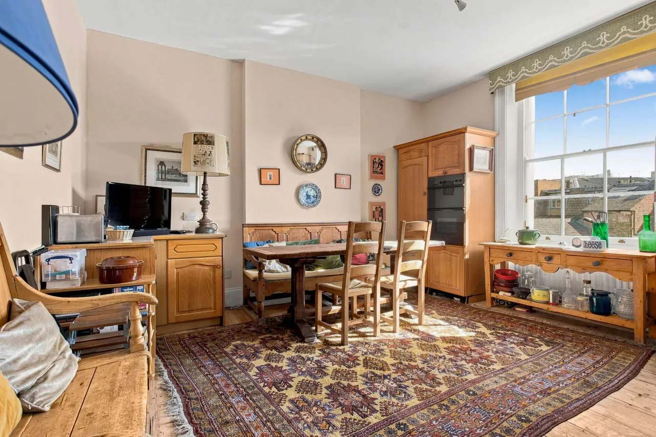 Gloucester Crescent, Primrose Hill, London, NW1 7DS, photo 6