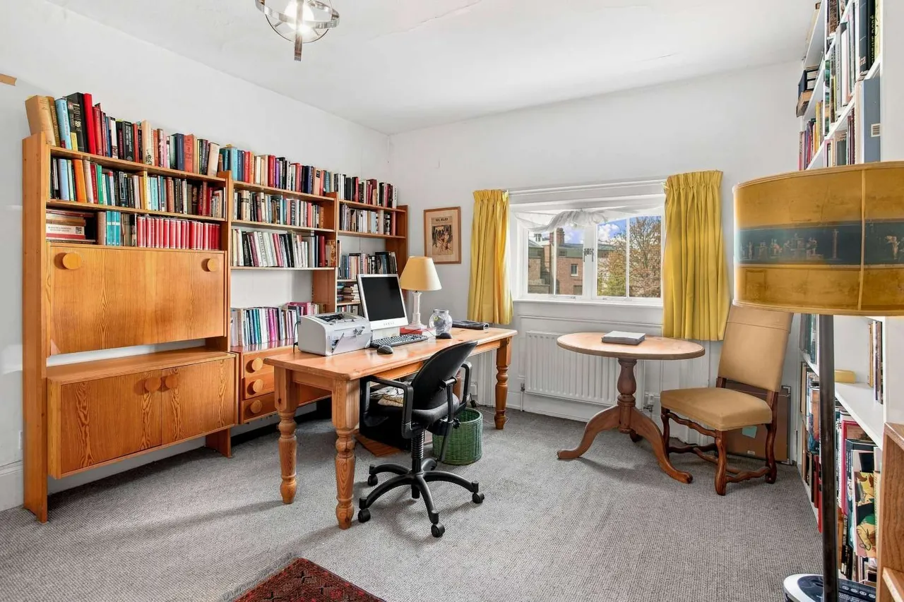 Gloucester Crescent, Primrose Hill, London, NW1 7DS, photo 11