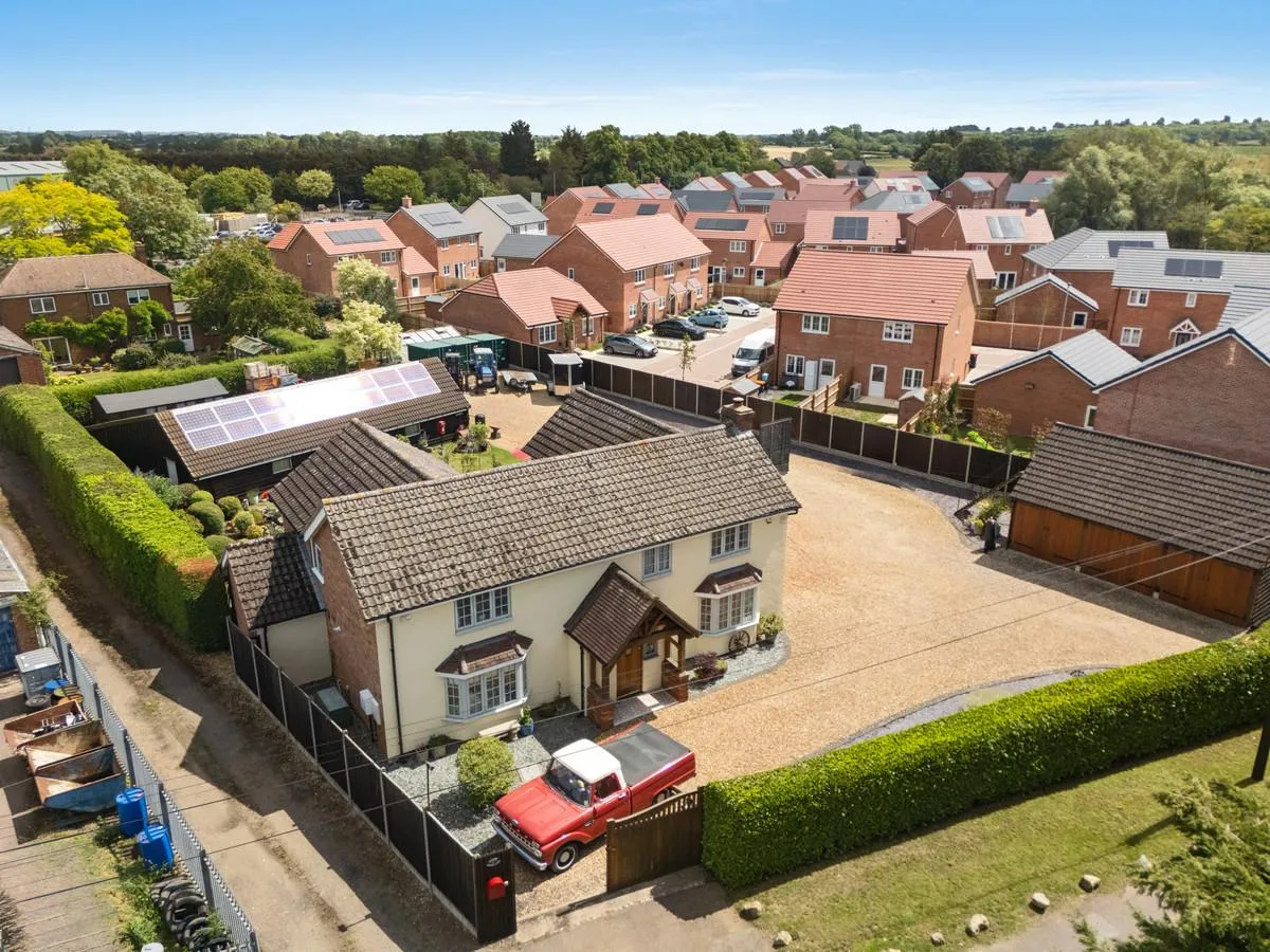 Wood Lane, Willington Bedford, MK44, photo 42