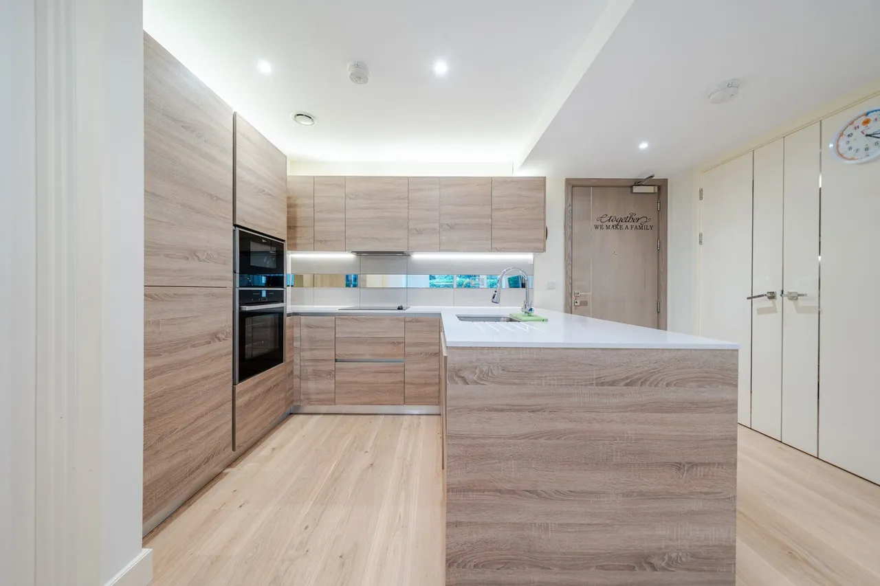 Duke of Wellington Avenue, SE18, photo 6