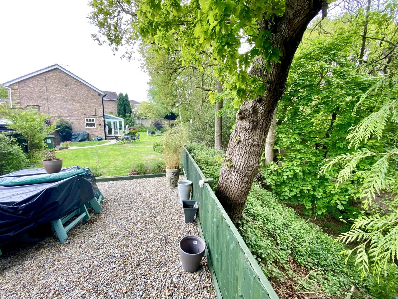 East Causeway Vale, Adel, LS16, photo 21