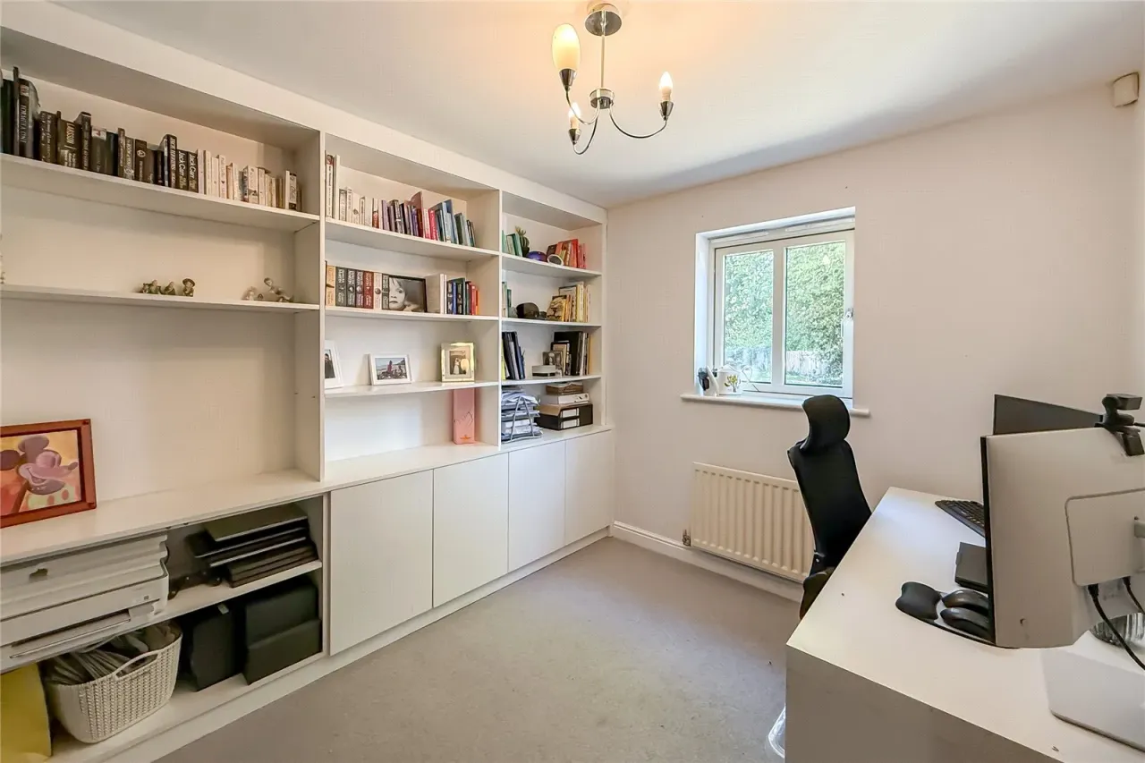 Manor Close, Harpenden, AL5, photo 13