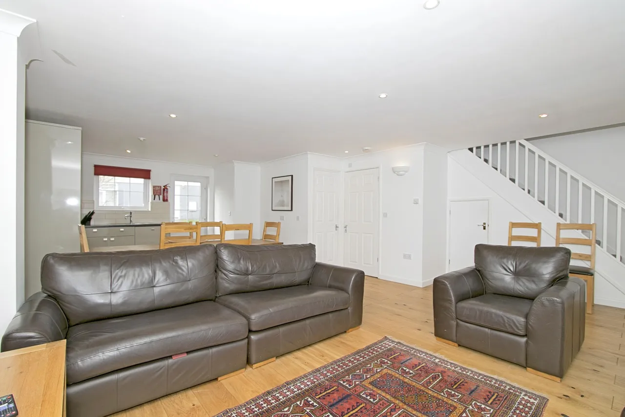 Golf Lodges, Atlantic Reach, TR8, photo 2