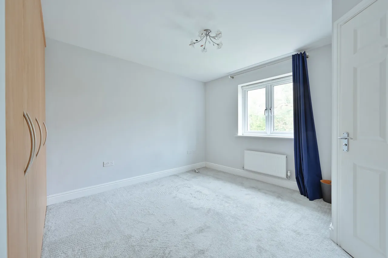 Bushey, WD23, photo 11