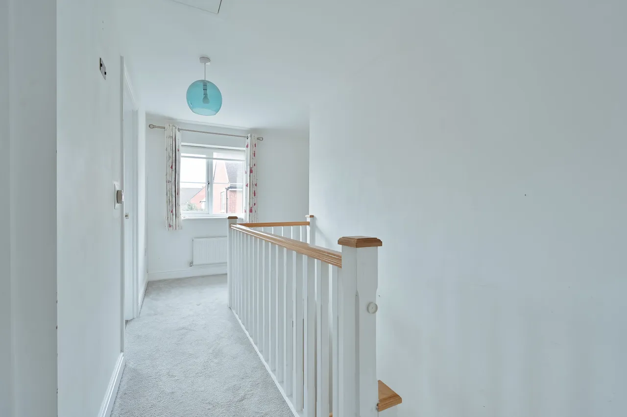 Bushey, WD23, photo 21
