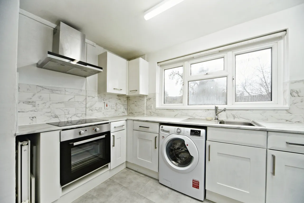 The Lawns, London, SE19, photo 10