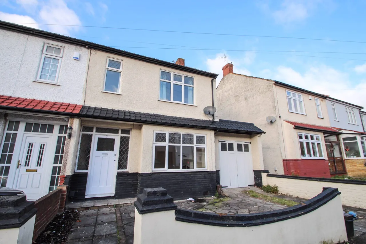 4 bed house for sale — Deepdene Road, Welling, Kent, DA16