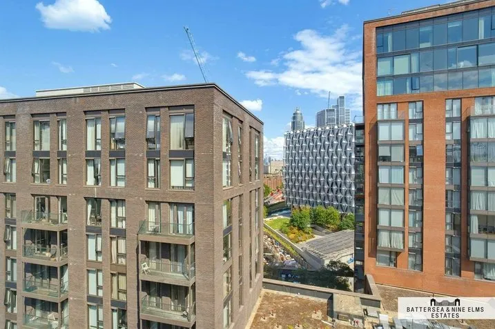 Embassy Gardens, SW11, photo 11